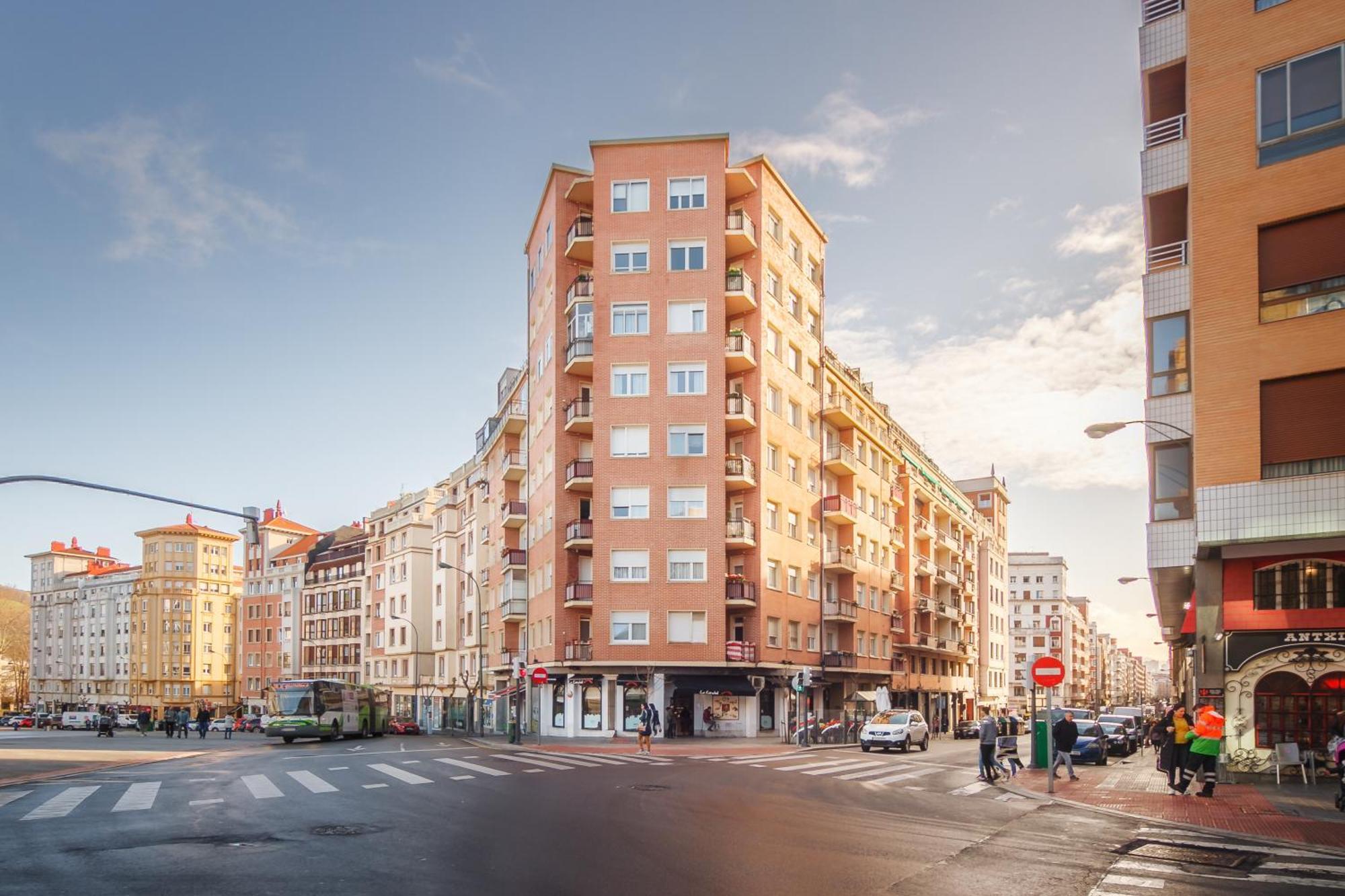 San Mames Apartment - Free Parking Bilbao Esterno foto